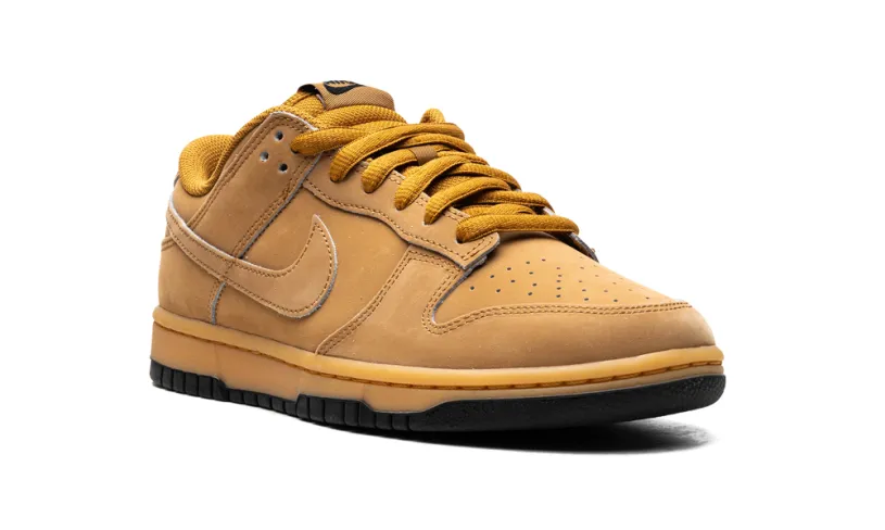 Nike Dunk Dunk Low Retro SE 'Wheat Gum'